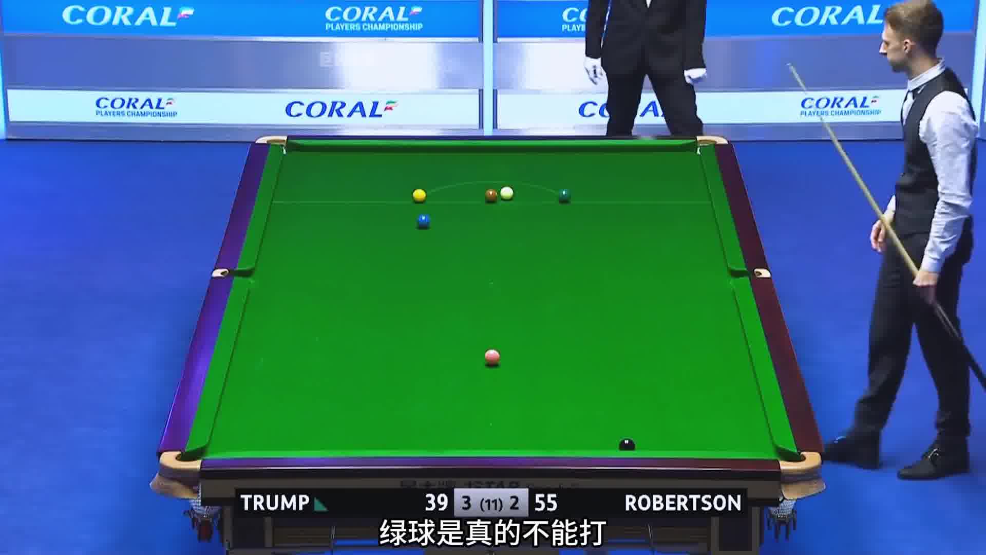 小特的进攻究竟能有多离谱，解说吐槽决策失误下一秒就被打脸！