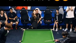 童錦程不愧是直播天才，選擇了彈幕最多的打法