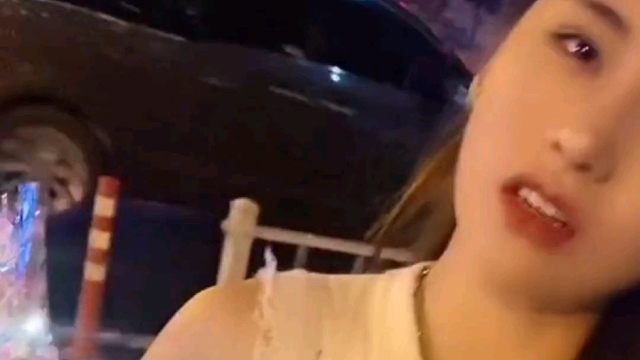 童锦程江南第一中间商，很会挣钱，还要占便宜