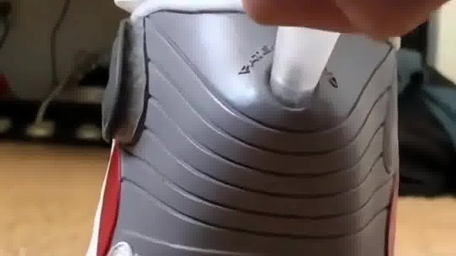 你穿过可以充气的球鞋吗？有什么与普通鞋子不一样的感觉？