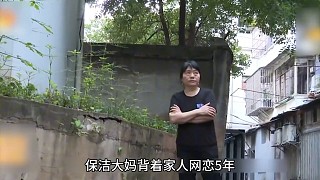 @厲小胖: 唉，這么大年紀(jì)了還是個(gè)戀愛腦啊，難了