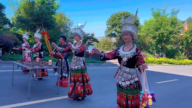 贵州汉台酒业之河南开封客户回厂游