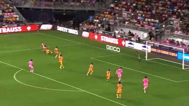 恭喜迈阿密国际晋级北美联赛杯半决赛#足球#