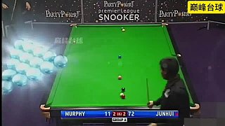 丁俊暉生涯最霸氣的一桿，精準(zhǔn)翻袋，霸氣的反角度長(zhǎng)臺(tái)灌袋