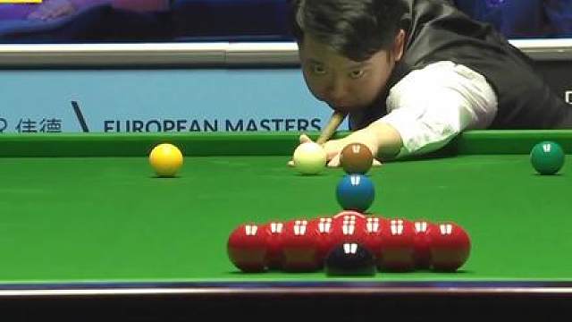 打球速度超级快！奥沙利文6分钟上演一杆清台，趴下就打零考虑！