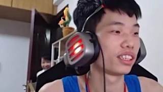 和平精英 鯊魚的成功 有個好媽媽一直默默支持他