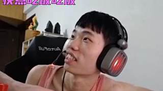 在媽媽面前的鯊魚一直是個(gè)孩子！媽媽每次都是等游戲結(jié)束才進(jìn)來