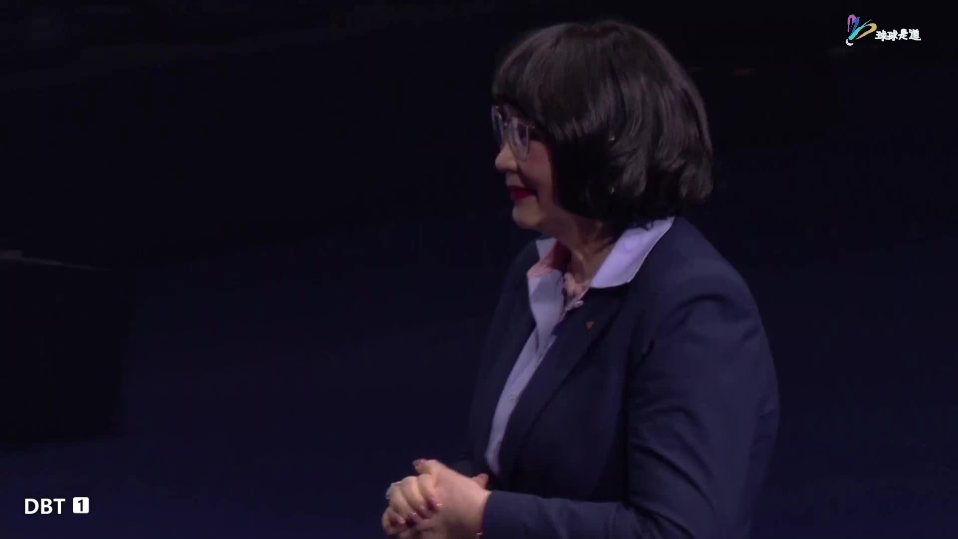 2025世锦赛男单颁奖-粤语