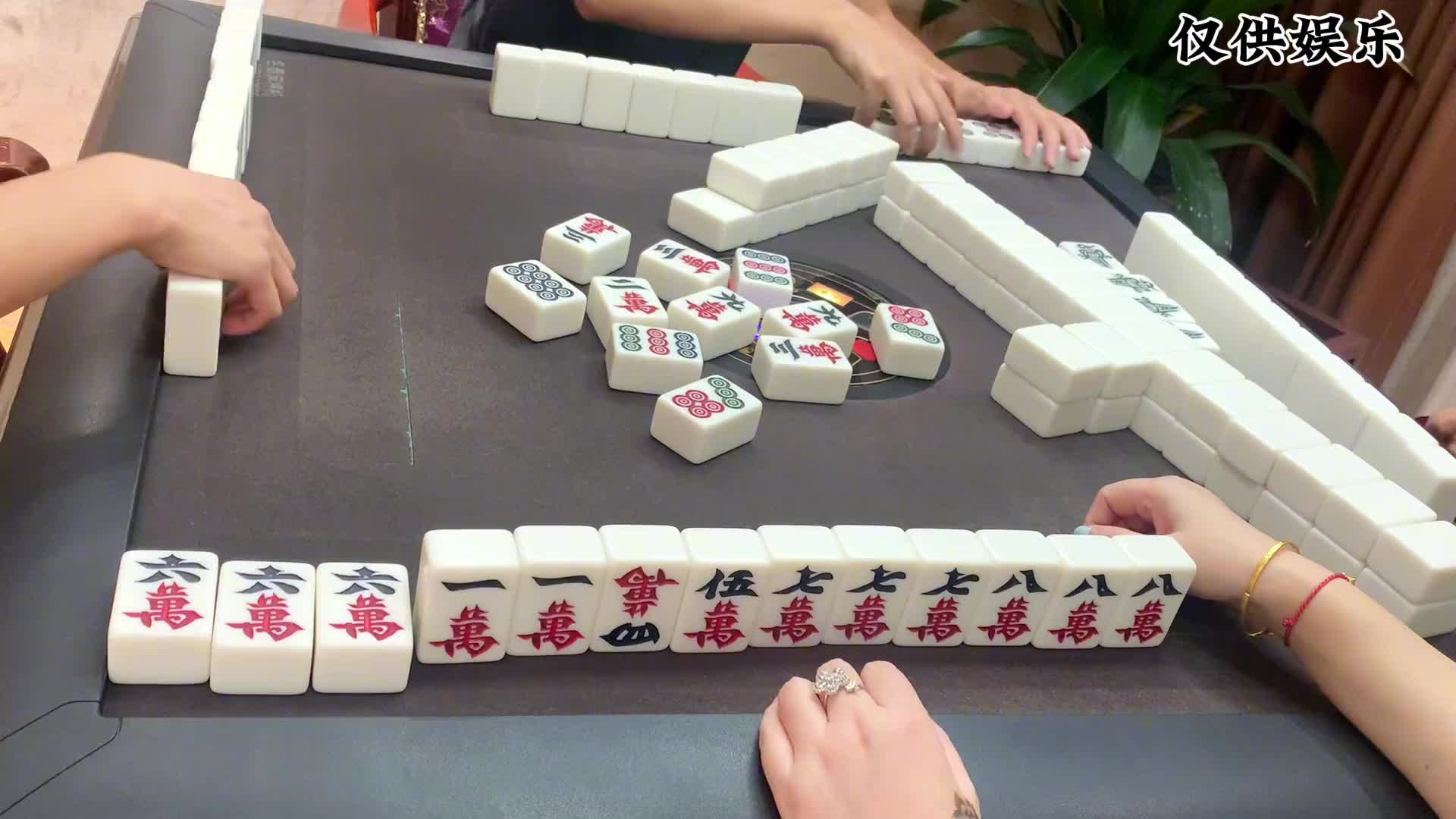 今日寿星福利，随机挑位粉丝赠66（点赞留言关注）