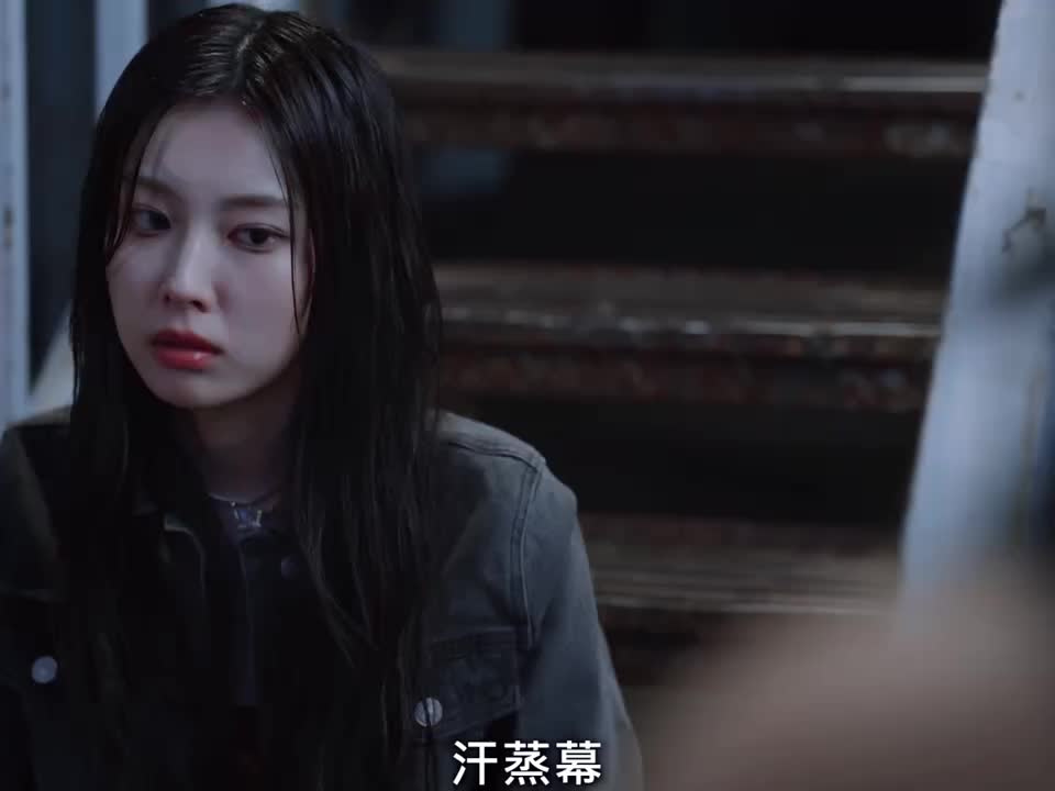 假千金虽然为了钱不择手段，但关键时刻很讲义气
