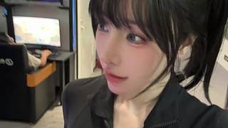 挑戰(zhàn)去網吧讓瓦學弟叫媽媽