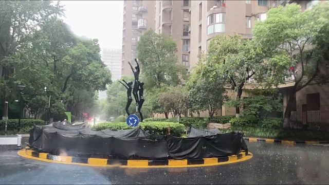 最新的暴雨洗车1