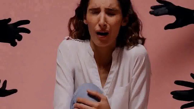 在这个世间，总有一些无法抵达的地方，无法靠近的人，无法完成的事情，无法占有的感情，无法修复的缺陷。