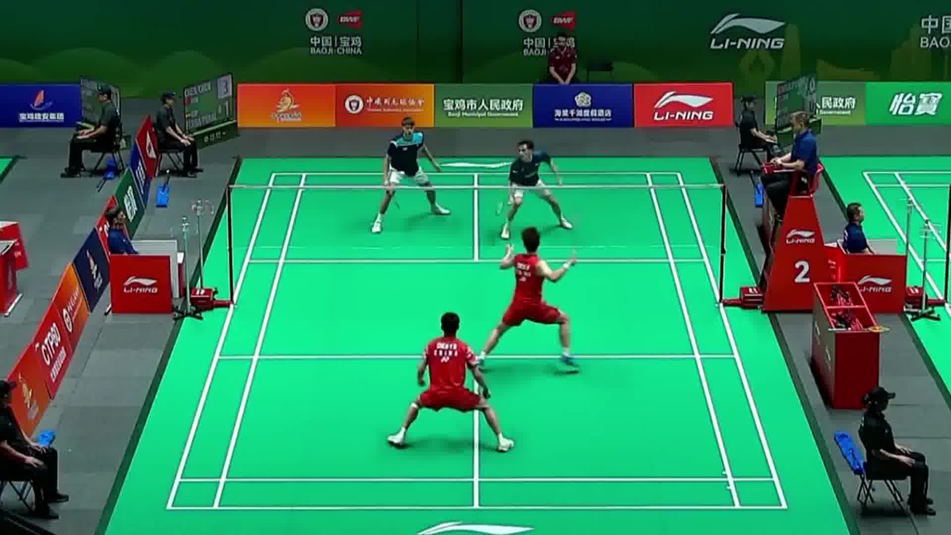 2025中国宝鸡羽毛球大师赛，永喆组合延续强势表现，压制对手，以21-9的悬殊比分锁定胜局