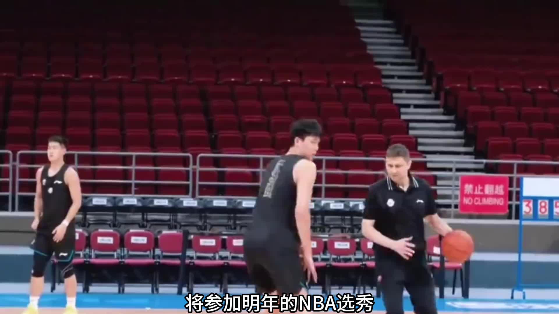 库班3年1。5亿提前续约欧文