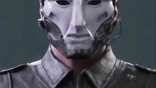 这典狱长颇有故人之姿…