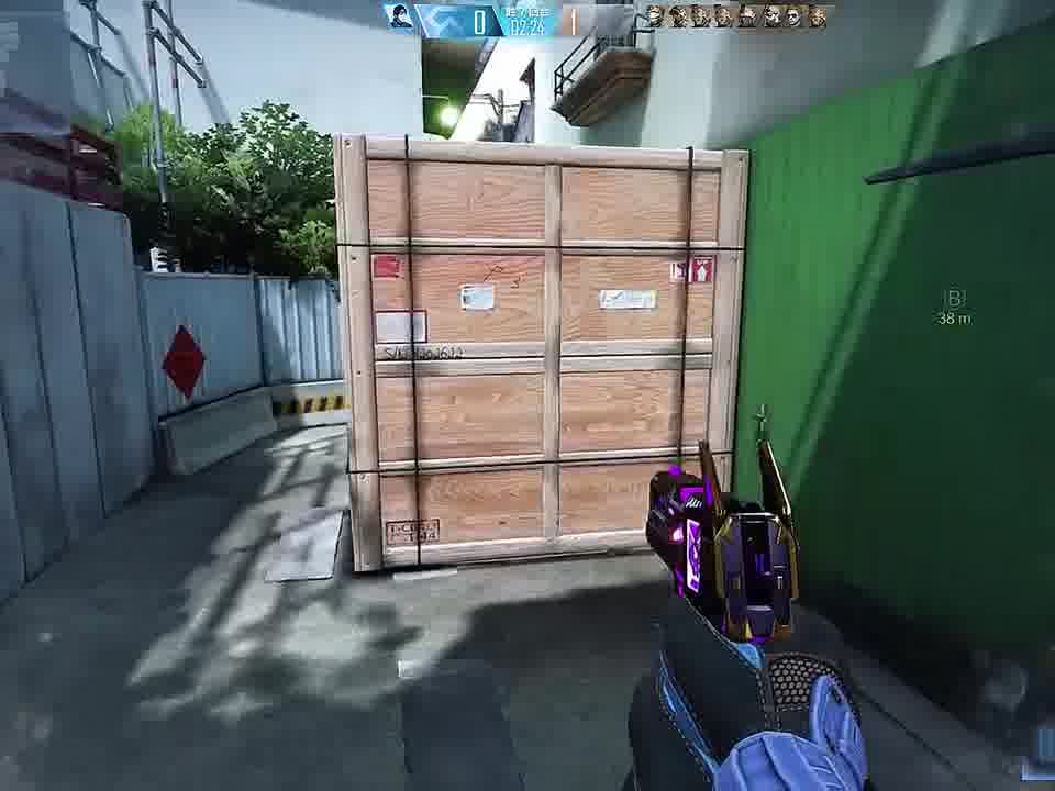 不必在意别人的眼光，你本就是自己的王