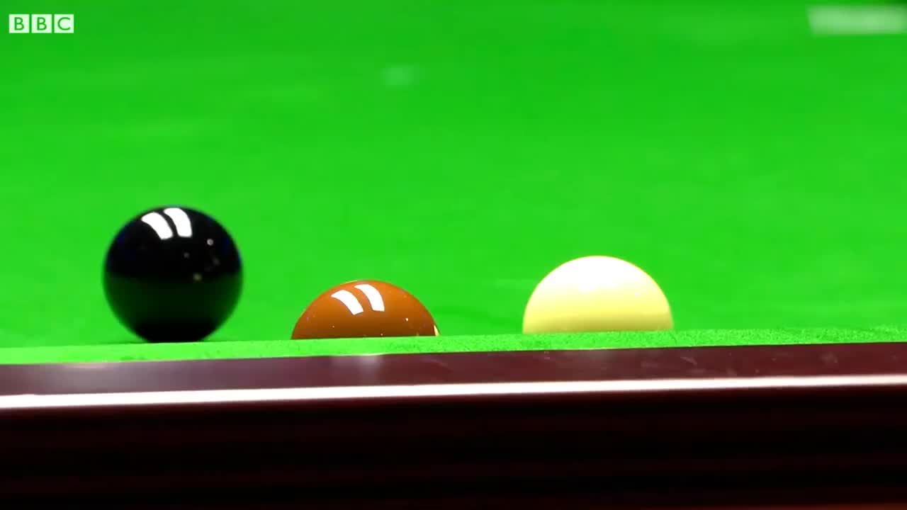 第2集：丁俊晖超神蛇皮防控，连环斯诺克压制塞尔比，塞大师怒摔架杆