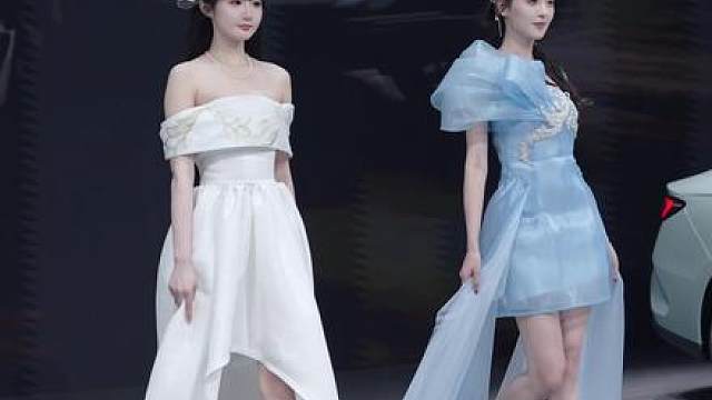 比亚迪展台美女