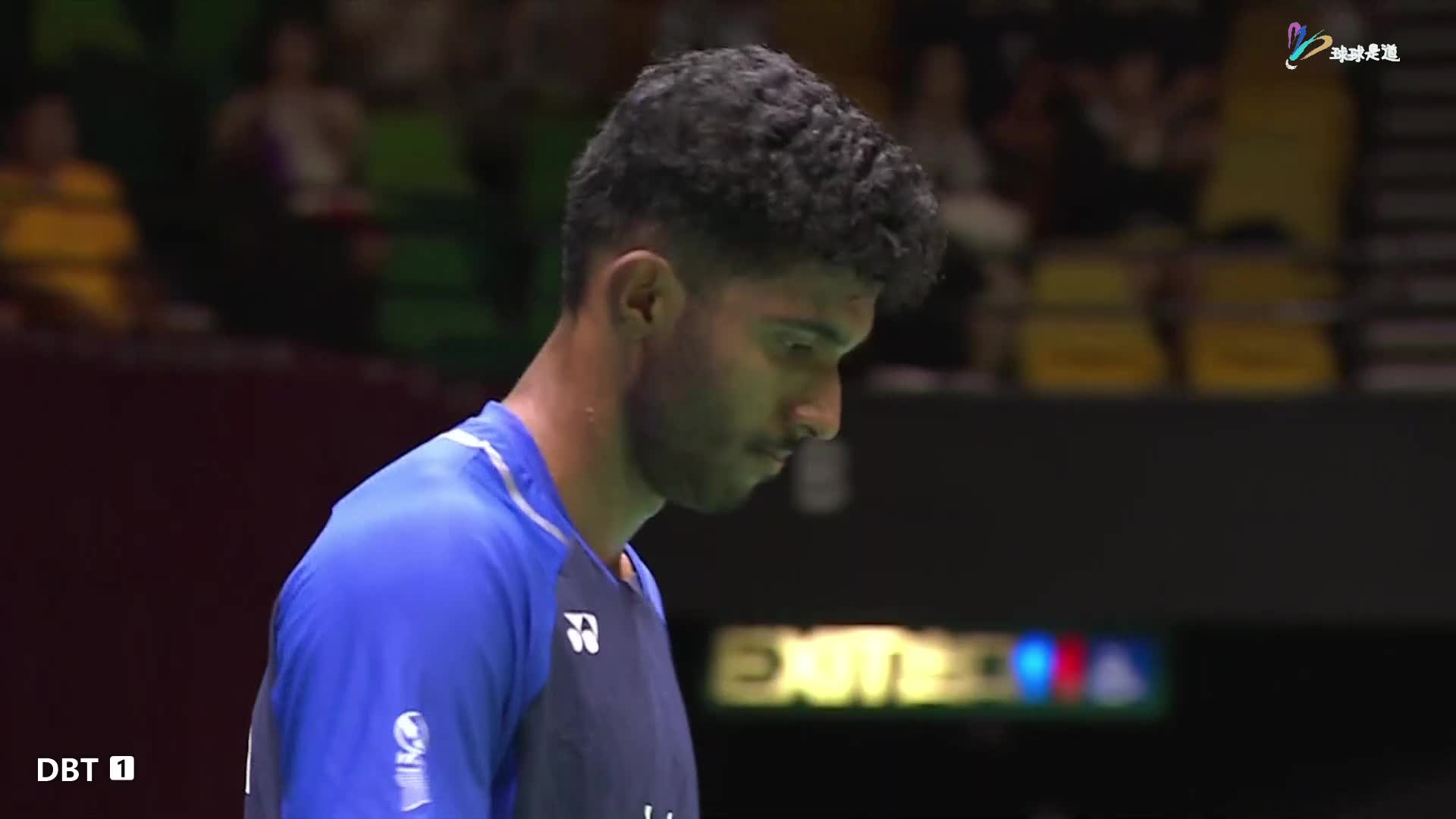 奈良冈功大vs阿尤什香港羽毛球公开赛-1