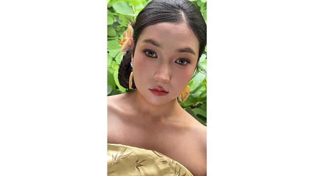 模特不基础，妆容就基础