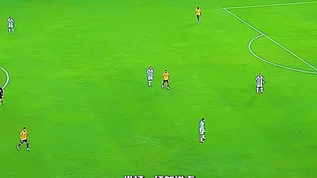 十人阿根廷半场0比1厄瓜多尔#足球#