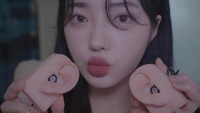 给你带来了一个吻