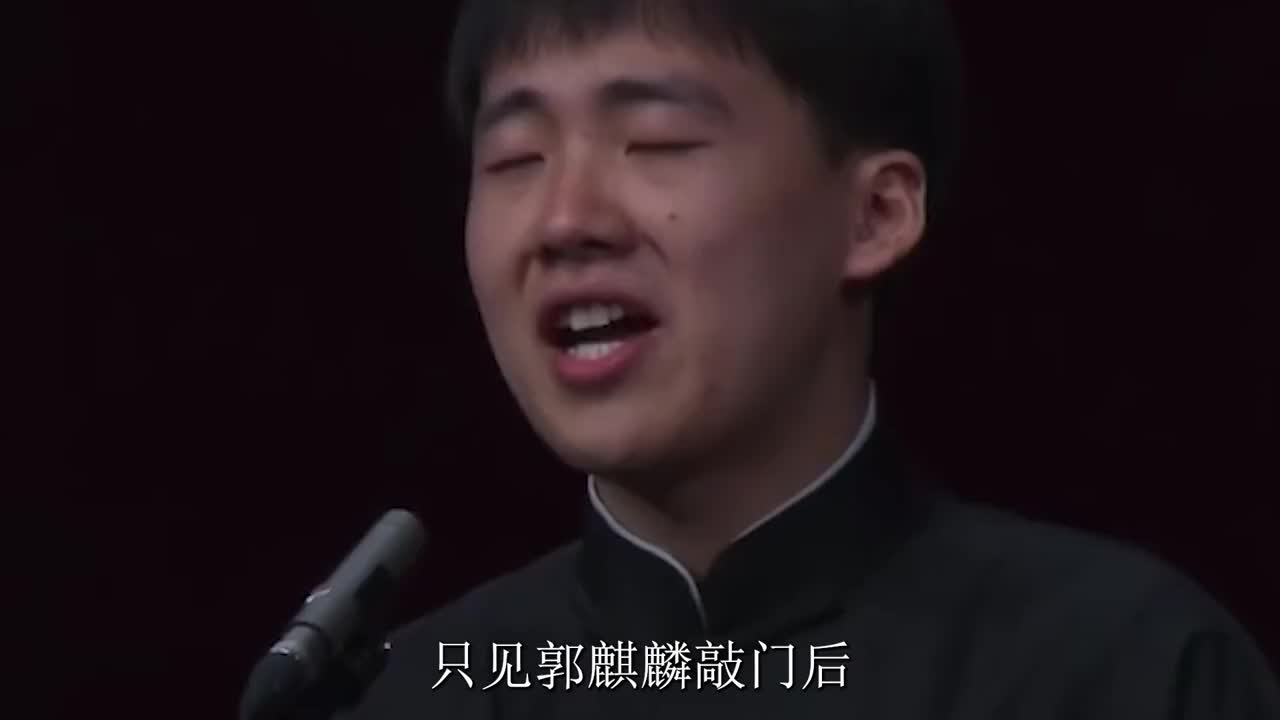 郭麒麟驻足敲门的行为,让范丞丞瞬间明白礼貌的重要性