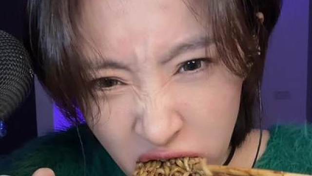 炸酱面的咀嚼音