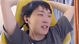 莎莉和古手羽的愛恨情仇，脖子洗好