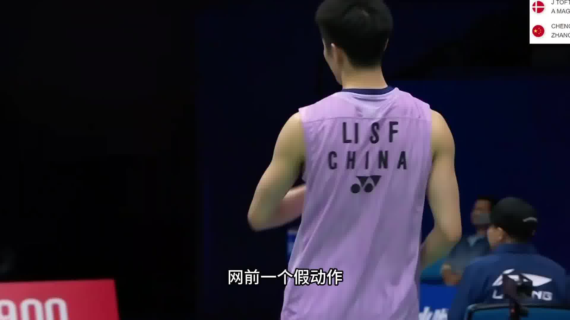 李诗沣开局连得九分，不给法汗反扑机会，以21-9的悬殊比分成功晋级