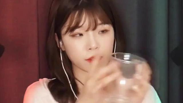 4 分钟内100次触发挑战 4 分钟内 100 次触发音挑战