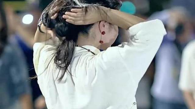 藏族小姐姐盘发 简单干净。