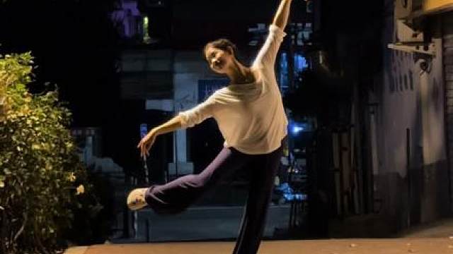 好想好想和你在一起… 听到这首歌，想起小时候追剧的样子