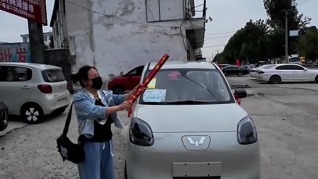 五菱马卡龙四代，指导价44800，续航205公里，续航的联系