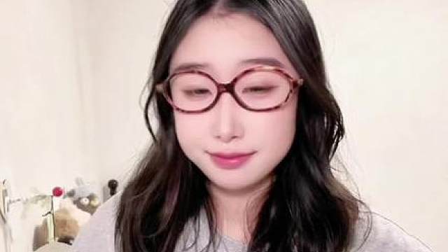 和我一起跳一下吧