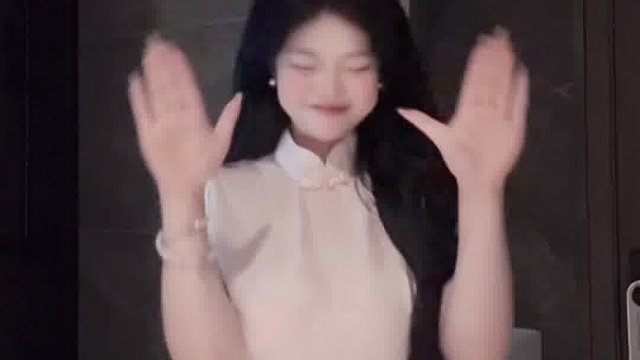 是谁在花港观鱼 而我在看你