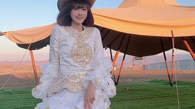 看过了最后一抹夕阳，领略了无尽的异域之美