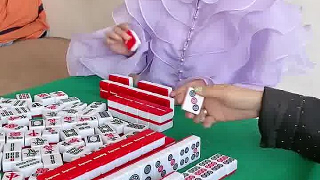 九饼杠错了？还是五饼打错了？