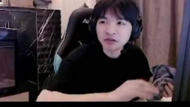 表哥今年思想有问题