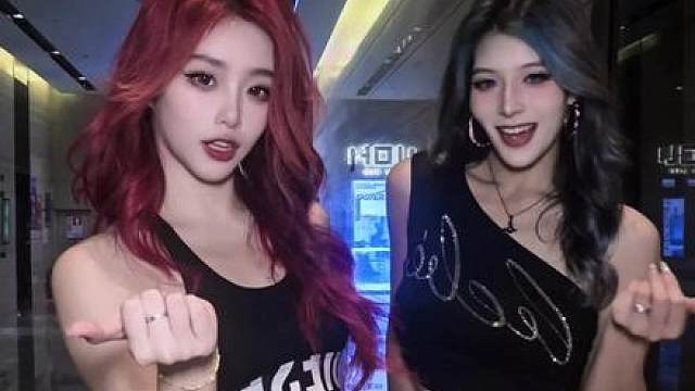 最近迷上了红蓝