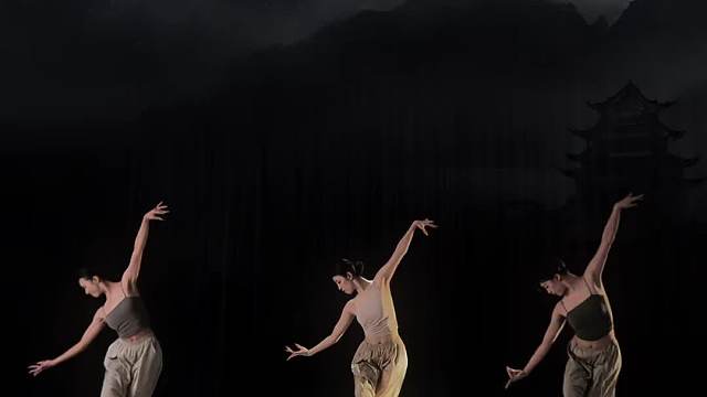 很难跳齐的一支舞了