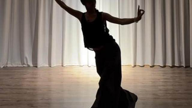 爱意随风起 风止意难平…