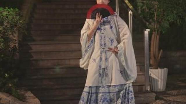 “从那儿时哭啼 嬉笑也要并蒂”