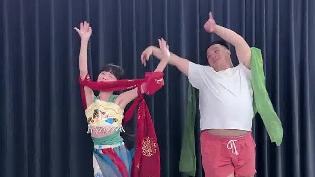 带小天仙去蟠桃园吃桃子啦