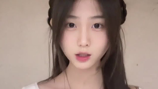 更新一下发型咯.