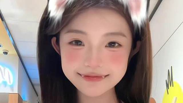 一边微笑一边流泪