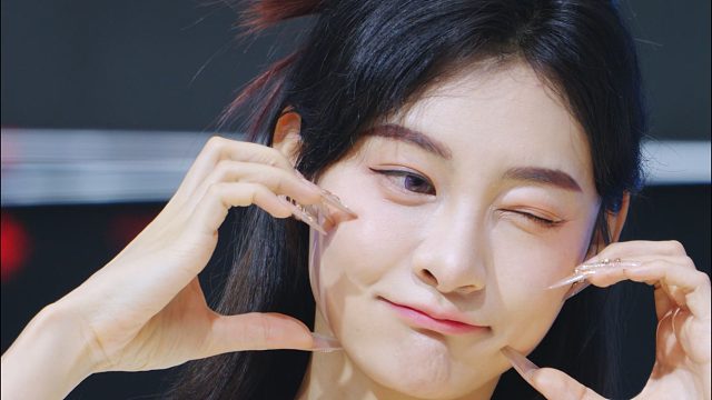 4K 2025粤港澳大湾区车展 车模 #奶茶姐姐 93