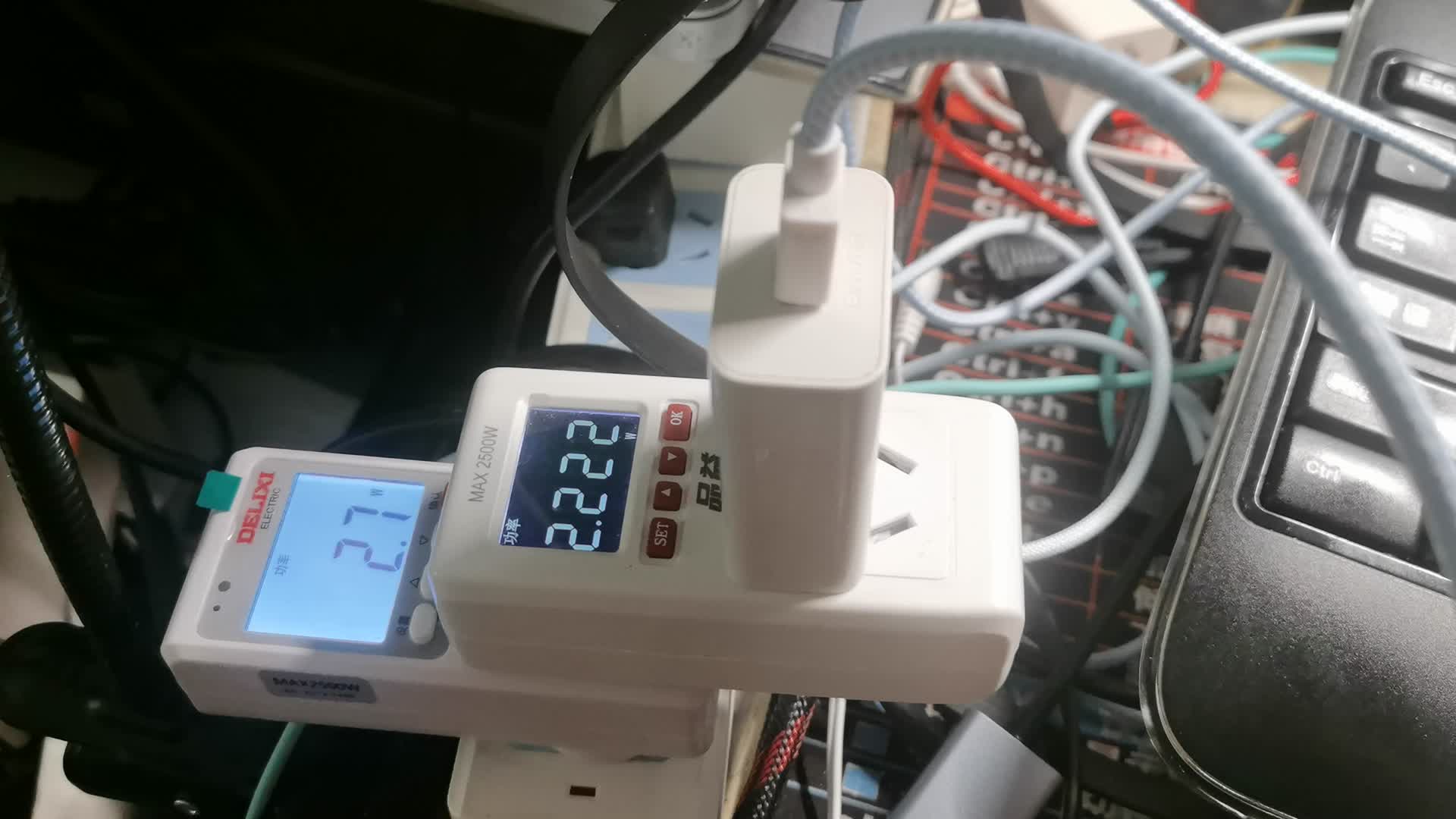 德力西CZ10A-CLA功率计量插座开箱测评附品益对比