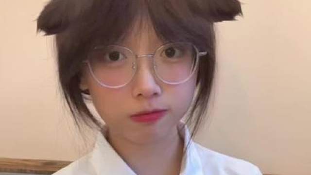 虽然我是个万人迷 但是你来了的话我就不要那九千九百九十九个了